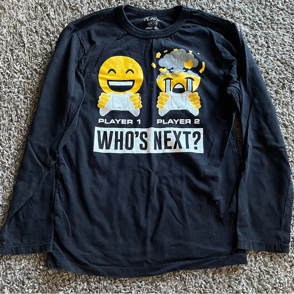 Place Gamer shirt